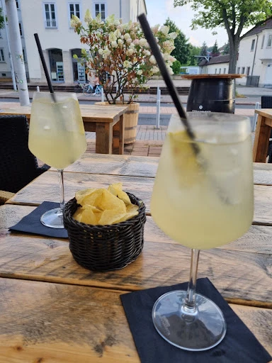 Pinocchio Café & Bar photo 6